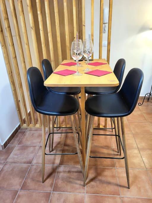 Flamenco, Apartamento Exclusivo De Dos Habitaciones En El Pleno Del Casco Antiguo, Alicante, Playa, Centro Historico, Rambla Luaran gambar
